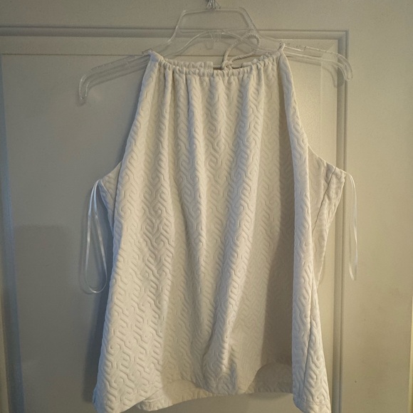 J. McLaughlin Cream Asymmetrical Cut Out Blouse - Picture 1 of 4